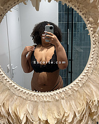 Kimberley - Femme escort Paris