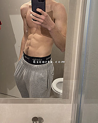 Elio - Hommes escort Paris