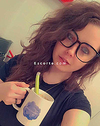 Aly3den - Female escort Lyon