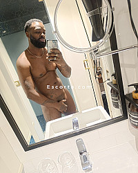 John - Hommes escort Paris