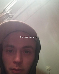 Romain - Males escort Paris