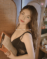 Aly - Femme escort Paris
