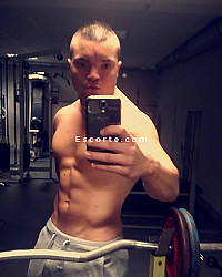 Fireboy - Males escort Tourcoing