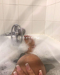 Kenza - Femme escort Bagnolet