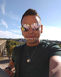 JEISON - Males escort Montpellier