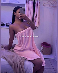 Lara - Femme escort Romainville