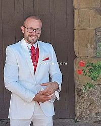 Jerem - Hommes escort Épernay