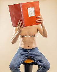 Cunni et baisers a gogo - Hommes escort Paris