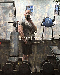 Dongiovanni - Males escort Lyon