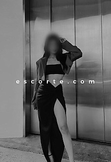 Escort girls in Saint-Raphaël