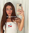 VEGETA - Girl escort Paris
