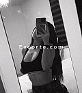 Inaya - Girl escort Paris