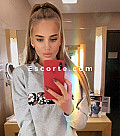 RILEY - Girl escort Paris