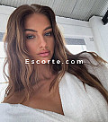 WILLOW - Girl escort Paris