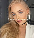 AMARI - Girl escort Paris