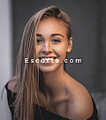 ELISSA - Girl escort Paris