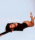 Emillia - Girl escort Paris
