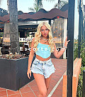 LISANN - Girl escort Paris