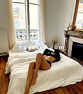 Laura - Girl escort Versailles