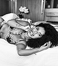 Bia Carvalho Reelles - Girl escort Paris
