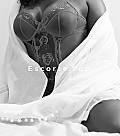 Lyara - Girl escort Rennes