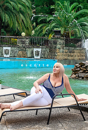 MassajeArina - Girl escort Paris