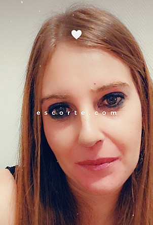 juju3375 - Girl escort Paris