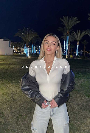 Bogdana - Girl escort Paris