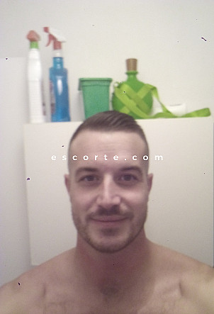 Foryou - Males escort Paris