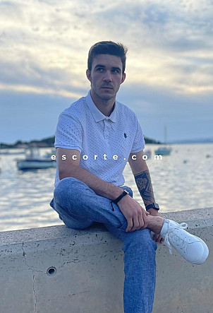 Adrien - Hommes escort Monaco Monte Carlo