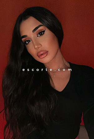 ALLY - Girl escort Paris