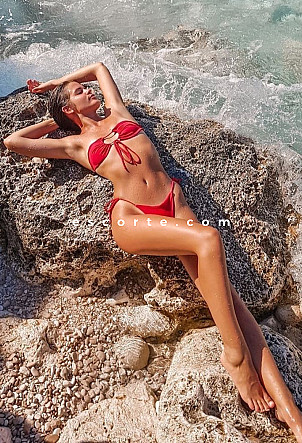 RINSKA - Girl escort Paris