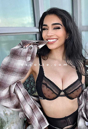 Zlata - Girl escort Paris