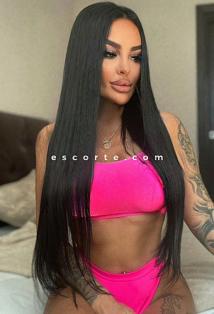 sara - Girl escort Paris