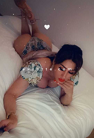 BrissaGala - Transsexuels escort Lille