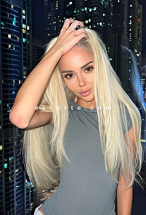 TAHIRA - Girl escort Paris