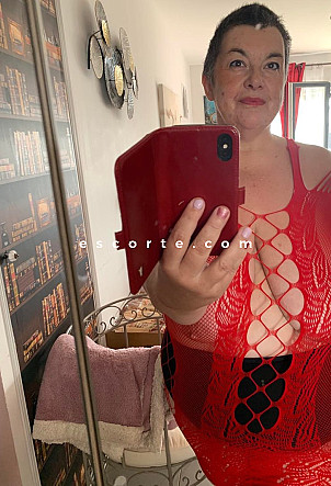 Cordela - Girl escort Le Mans