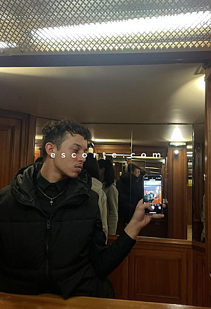Zoon - Hommes escort Tours