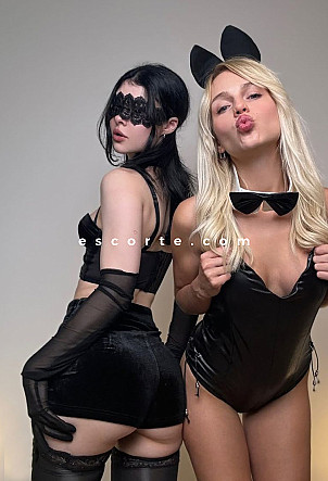 ELSA and ROSA - Girl escort Paris