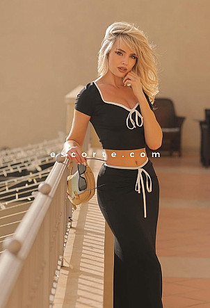 GEORGIA - Girl escort Paris