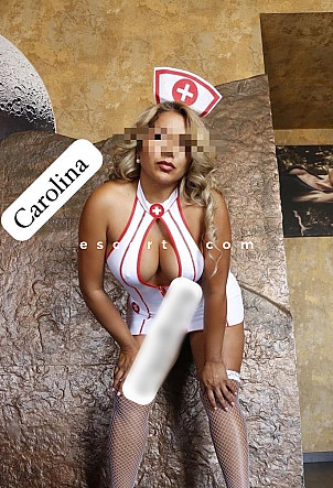 Caroli - Girl escort Paris