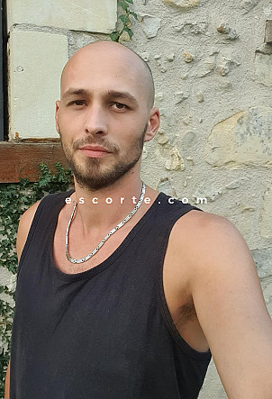 Dom - Males escort Tours