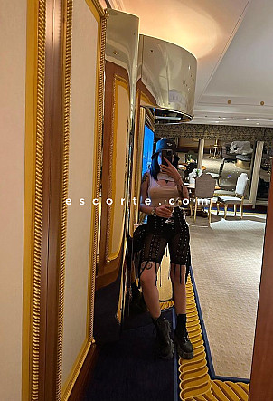 Grivanaaberitaa - Girl escort La Rochelle