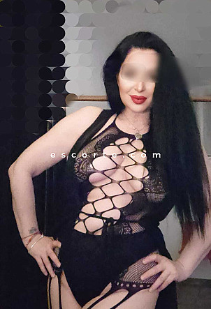 Sara45 - Girl escort Tarbes