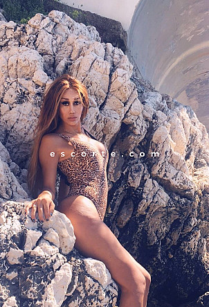 Yessica - Transsexuels escort Paris