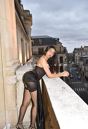 Lyndaluxury - Girl escort Paris