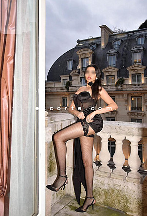 Lyndaluxury - Girl escort Paris