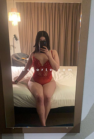 Mila - Girl escort Toulouse