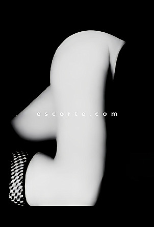 Desirable - Girl escort Istres
