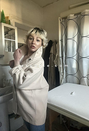 Rita Fya - Girl escort Paris